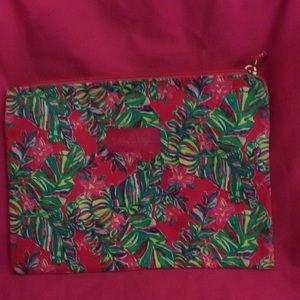 Lilly Pulitzer Jungle Tumble large pouch
